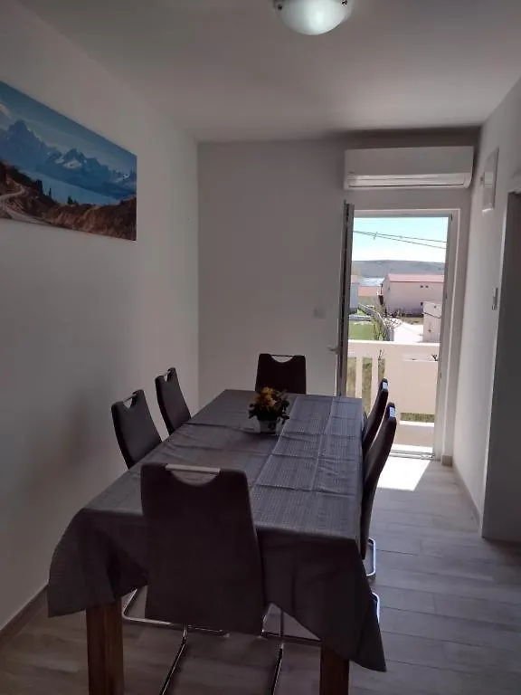 Gordana Apartmani Ljubač شقة